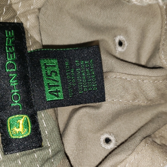 Toddler 4T/5T John Deere baseball hat - Picture 3 of 3